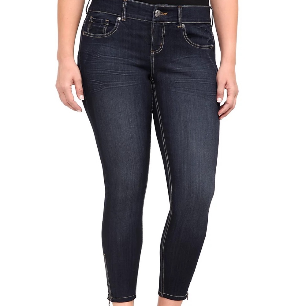Torrid Dark Wash Zipper Ankle Skinny Jeans